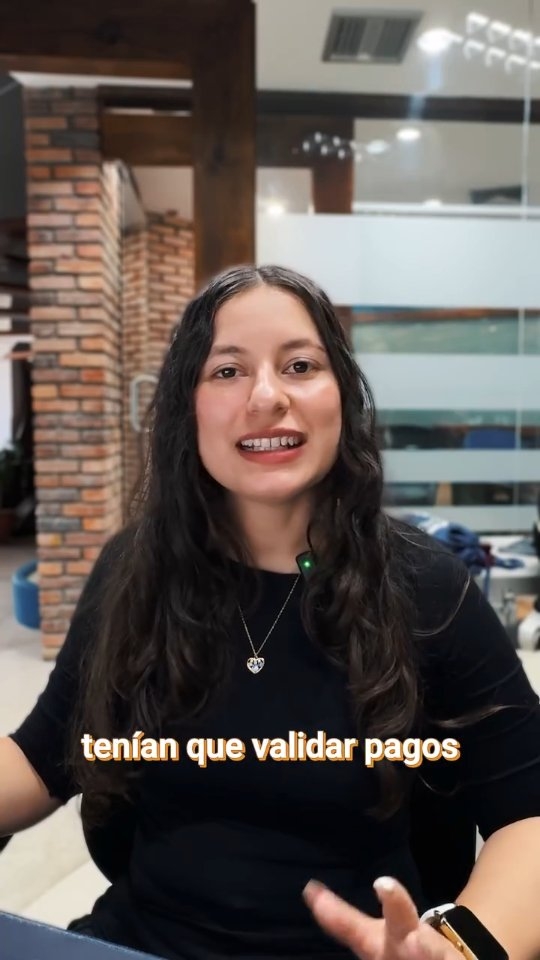 El problema no era la cantidad de pagos.
Era todo lo que había que hacer para validarlos.
Cuando la información está distribuida en distintos sistemas, cada proceso empieza a depender de tiempo, revisiones y esfuerzo humano.
Y eso no escala.
💡 Centralizar no es solo ordenar la información.
Es recuperar tiempo, control y claridad en la operación.
En el próximo video te mostramos cómo funciona esta solución en detalle.
Síguenos para verlo.
#Automatización #Procesos #TransformaciónDigital #Eficiencia #Operaciones
