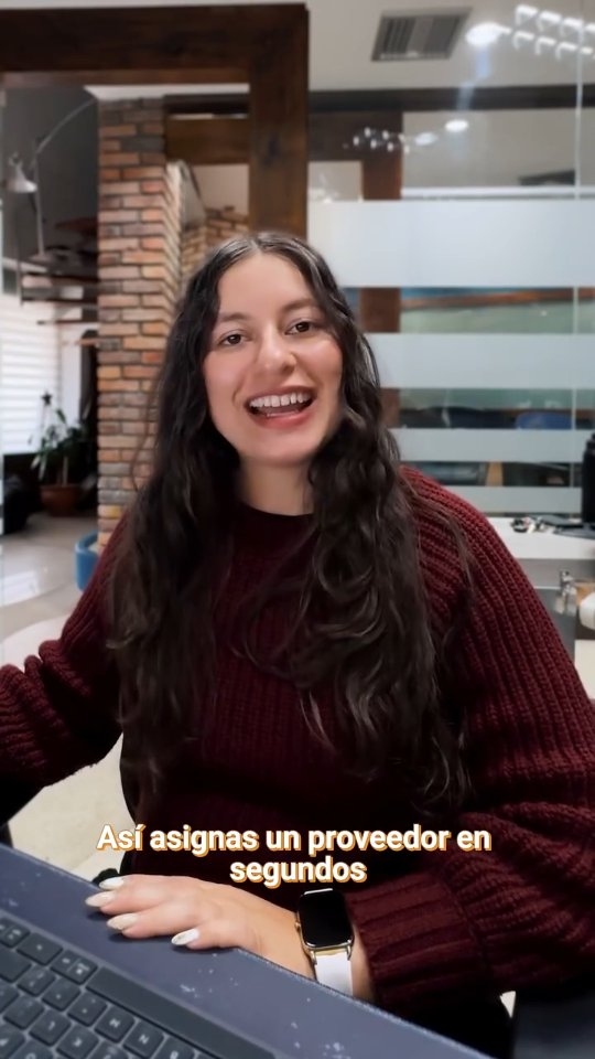 El problema no es asignar el trabajo.
Es todo lo que pasa antes… y después.
Mensajes, seguimientos, confirmaciones, “¿ya lo viste?”, “¿quién lo tomó?”…
pequeños procesos que terminan consumiendo tiempo y generando desorden.
Y cuando el volumen crece, se vuelve difícil de manejar.
💡 Una buena operación no depende de estar encima de todo.
Depende de que todo fluya dentro de un sistema.
Si tu empresa gestiona múltiples solicitudes o proveedores, este punto es clave.
Escríbenos al DM y te mostramos cómo adaptarlo a tu negocio.
#Automatización #Procesos #Operaciones #Eficiencia #TransformaciónDigital